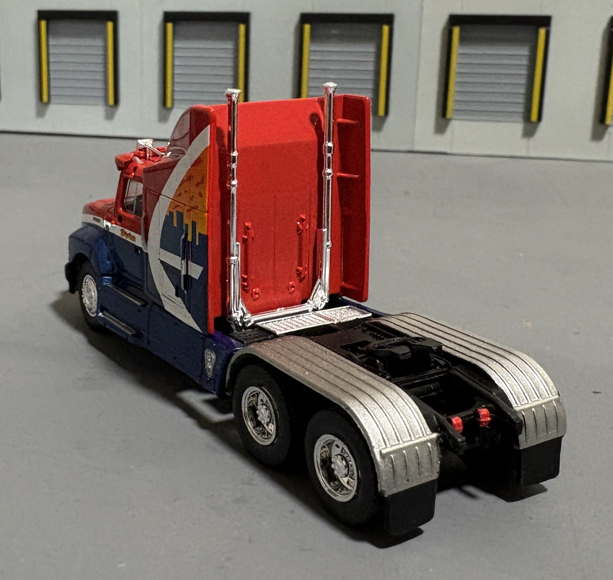 Camion, Ford Aeromax Ford Racing 1990, Bleu & Rouge - Brekina 85906 - HO 1/87