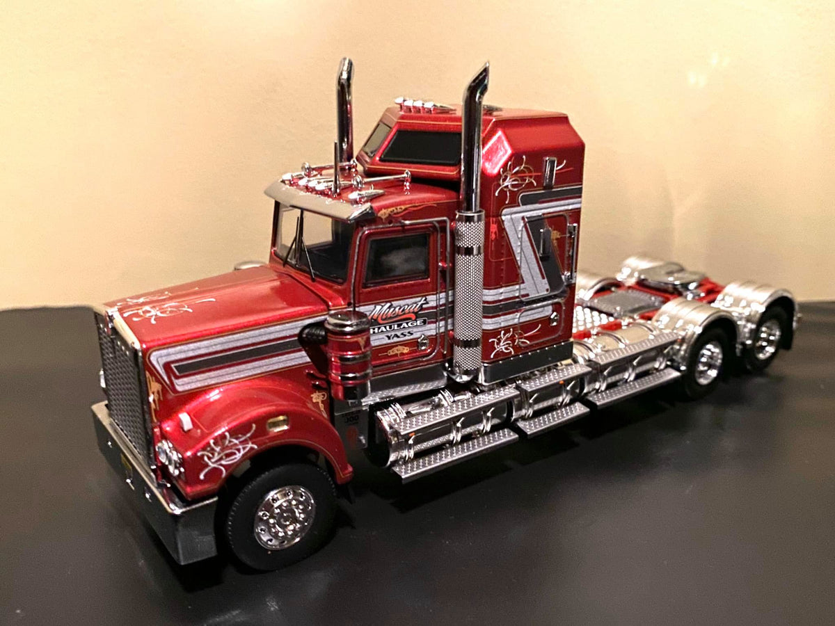 DRAKE KENWORTH T900 LEGEND MUSKAT 1/50 SCALE DIECAST NEW IN BOX Z01468