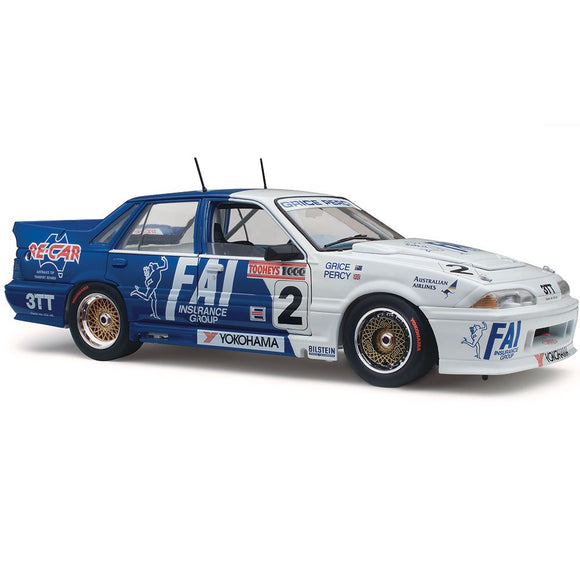 1/18 HOLDEN VL COMMODORE GROUP A SV BATHURST 1988  CLASSIC CARLECTABLES 18825