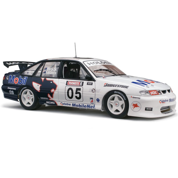 1/18 Vr Commodore 1995 Bathurst Brock 05 Mobil Race Car Classic Carlectables 18832