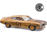 1/18 Ford Falcon 1973 XA GT  Bathurst Winner 50TH ANNIVERSARY Gold Livery Classic Carlectables 18852