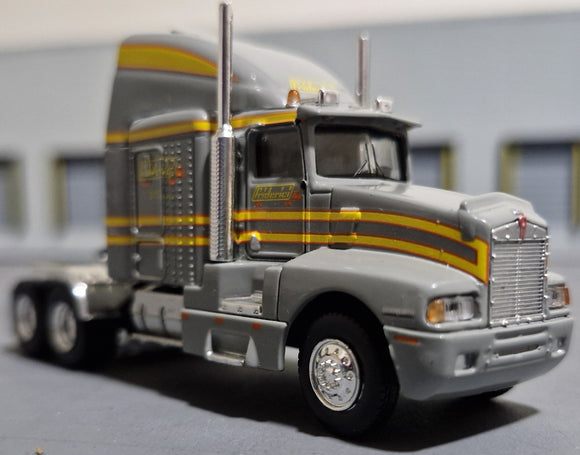 1/87 Scale Brekina Ho T600  Kenworth Aero In Gray/Yellow