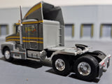 1/87 Scale Brekina Ho T600  Kenworth Aero In Gray/Yellow