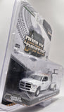 1/64 GREENLIGHT 2018 RAM 3500 LARAMIE DUALLY WRECKER WHITE NEW ON CARD
