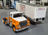 1/64 SCALE FORD LT9000 TNT X-PRESS WITH TRI AXLE VINTAGE TRAILER 60-1285