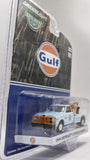GREENLIGHT 1969 CHEVROLET C-30  GULF TOW TRUCK / WRECKER NEW ON CARD