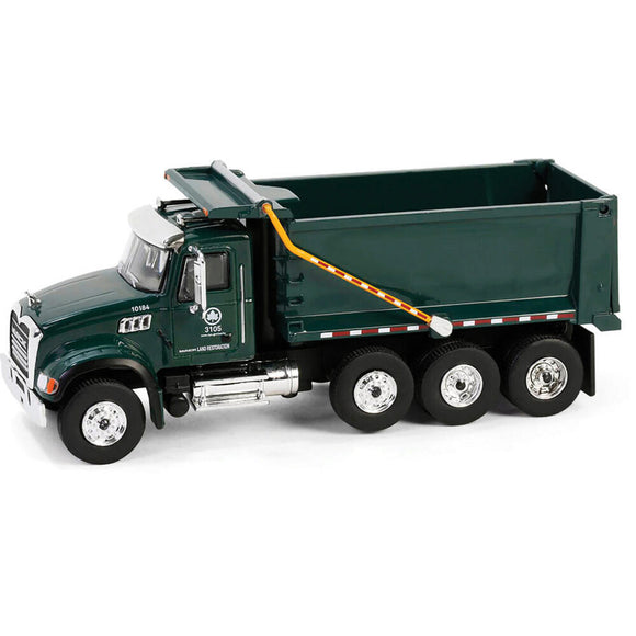 GREENLIGHT S.D 2019 GRANITE DUMP TRUCK GREEN NEW ON CARD