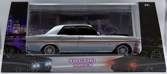 1/24 DDA XW GTHO PHASE II Silver With Orange Stripe With Working Lights