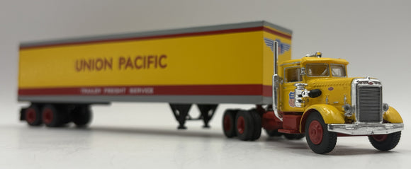 1/87 Scale Brekina Ho 1955 PETERBILT 281 UNION PACIFIC YELLOW AND RED