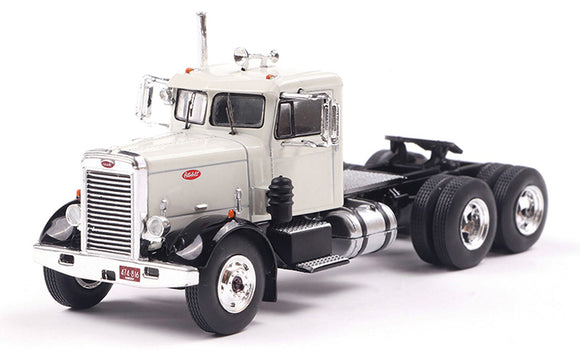 1/64 Scale IXO 1955 Peterbilt 281 IN WHITE WITH BLACK FENDERS Prime Mover