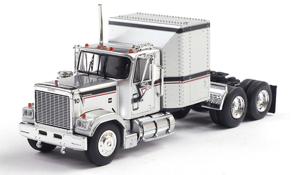 1/64 Scale IXO GMC General In SILVER WITH RED AND BLACK STRIPE Prime Mover