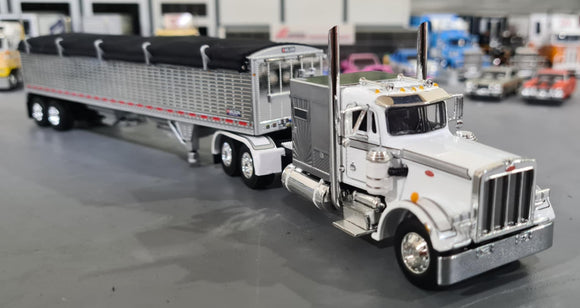 1/64 DCP / FIRST GEAR PETERBILT 359 WHITE AND CHROME WITH 43FT GRAIN TRAILER 60-1908