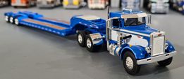 1/64 DCP / FIRST GEAR VINTAGE PETERBILT IN BLUE AND WHITE WITH TRI HEAVY HAULER TRAILER 60-1252