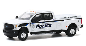 GREENLIGHT  • 2019 WHITE FORD F-350 LARIET POLICE DUALLY NEW ON CARD